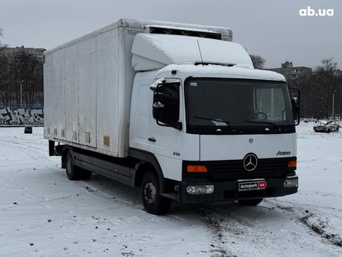 Mercedes-Benz Atego 918 2005 белый - фото 3