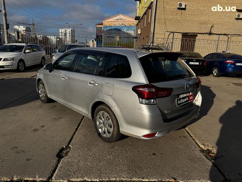 Toyota Corolla 2019 серый - фото 3