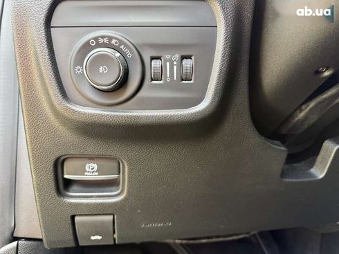Jeep Grand Cherokee 2021 - фото 16