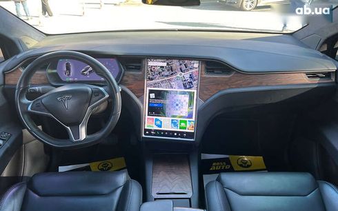 Tesla Model X 2017 - фото 14