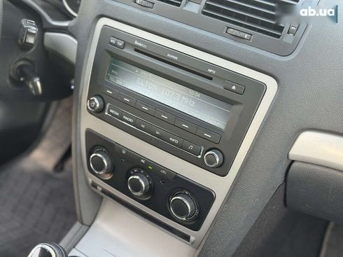 Skoda Octavia 2012 - фото 17