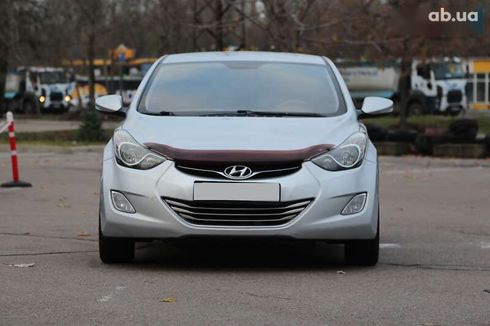 Hyundai Elantra 2012 - фото 2