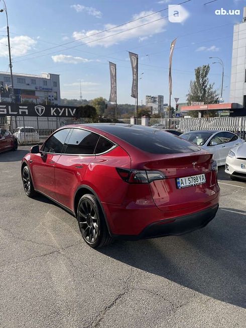 Tesla Model Y 2023 - фото 9