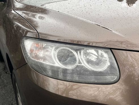 Hyundai Santa Fe 2012 коричневый - фото 4