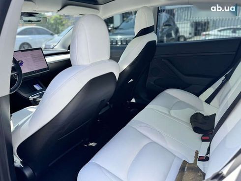 Tesla Model 3 2021 - фото 3