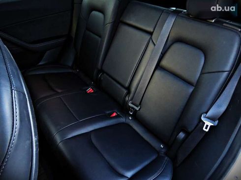 Tesla Model Y 2021 - фото 15