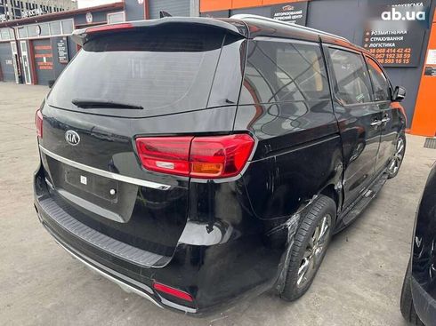 Kia Carnival 2019 - фото 4