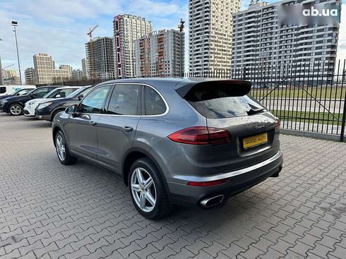 Porsche Cayenne 2015 - фото 6