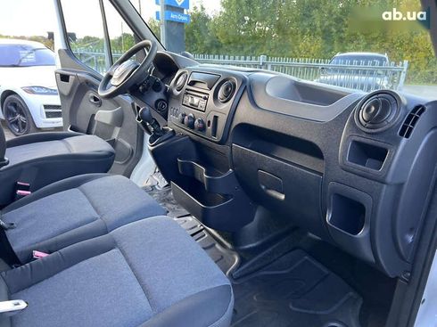Renault Master 2017 - фото 22