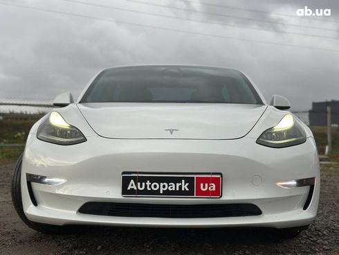 Tesla Model 3 2021 белый - фото 2