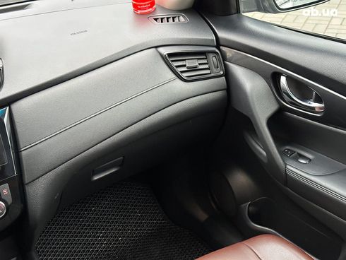 Nissan Rogue 2017 серый - фото 36