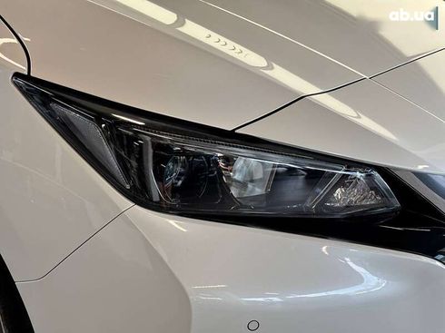 Nissan Leaf 2020 - фото 17