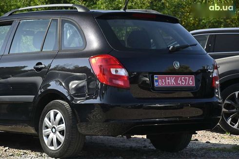 Skoda Fabia 2009 - фото 10