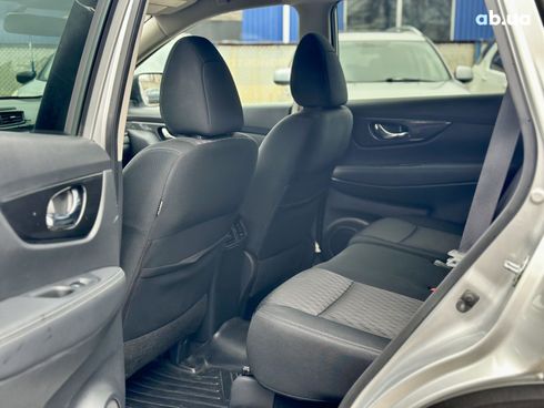 Nissan Rogue 2017 черный - фото 16
