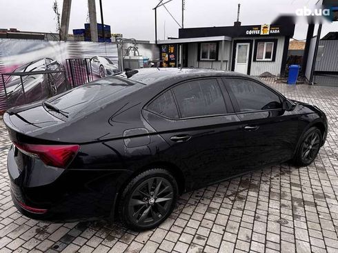 Skoda Octavia 2020 - фото 13