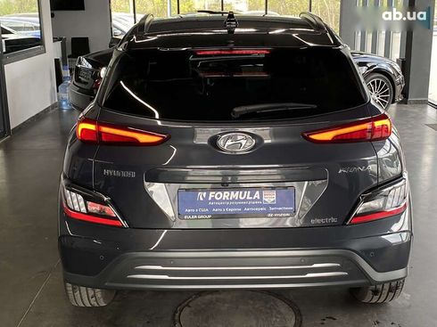 Hyundai Kona Electric 2021 - фото 13