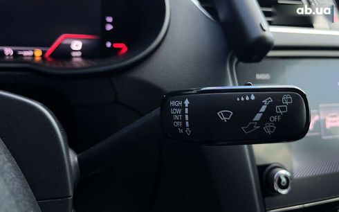 Skoda Octavia 2019 - фото 20