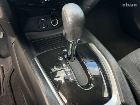 Nissan Rogue 2015 черный - фото 18
