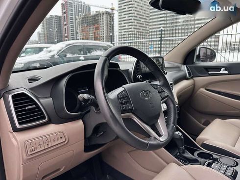 Hyundai Tucson 2019 - фото 18