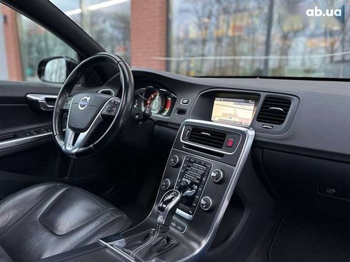 Volvo V60 2013 - фото 24