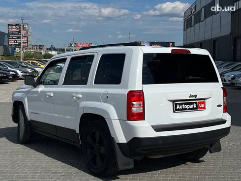 Jeep Patriot 2014 белый - фото 4