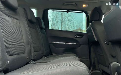 Peugeot 5008 2012 - фото 21