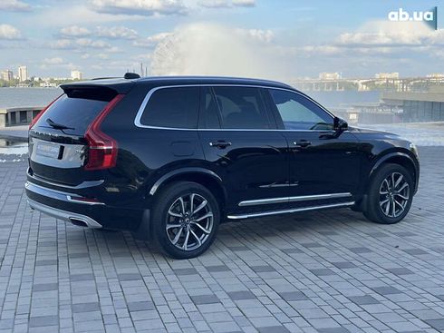 Volvo XC90 2016 - фото 12