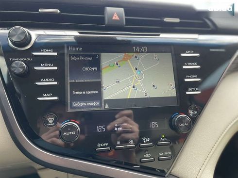 Toyota Camry 2020 - фото 20
