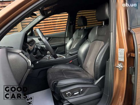 Audi Q7 2017 - фото 28