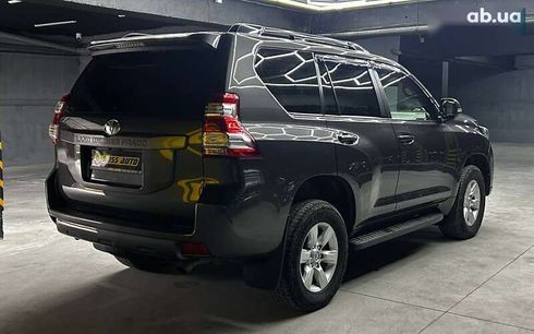 Toyota Land Cruiser Prado 2015 - фото 6
