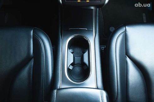 Lincoln MKC 2018 - фото 24