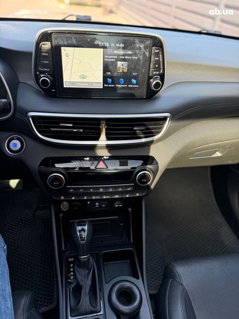 Hyundai Tucson 2019 бежевый - фото 9