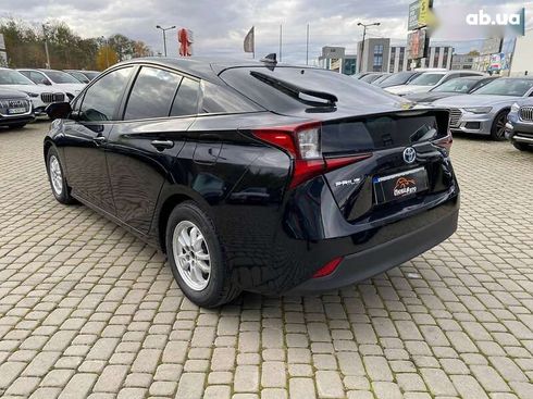 Toyota Prius 2022 - фото 5