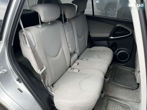 Toyota RAV4 2007 - фото 16