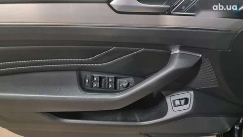 Volkswagen Passat 2022 - фото 10