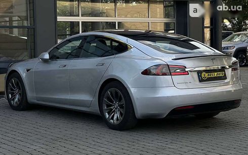 Tesla Model S 2017 - фото 4