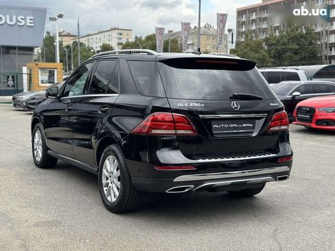 Mercedes-Benz GLE-Class 2015 - фото 6