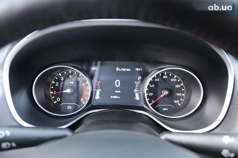 Jeep Compass 2017 - фото 17