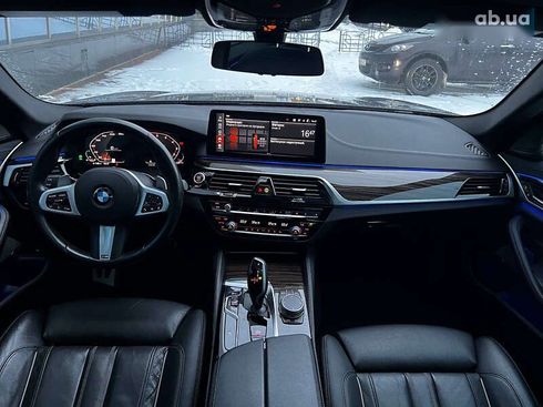 BMW 5 серия 2021 - фото 20