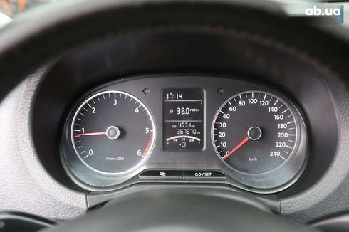 Volkswagen Amarok 2012 - фото 17