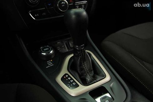 Jeep Cherokee 2016 - фото 19