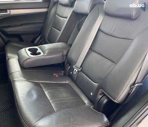 Kia Sorento 2012 - фото 26