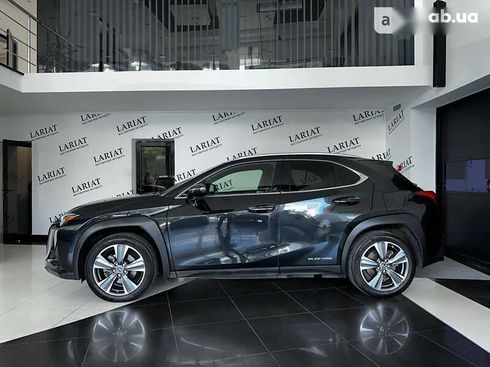 Lexus UX 2021 - фото 7