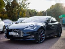 Продаж вживаних Tesla 2015 року - купити на Автобазарі