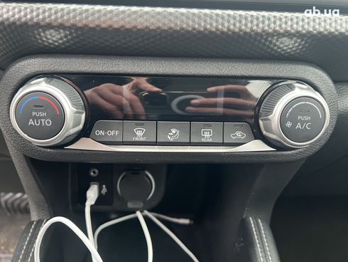 Nissan Kicks 2020 серый - фото 26