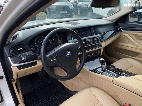 BMW 5 серия 2014 - фото 12