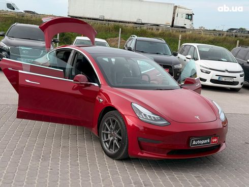 Tesla Model 3 2019 красный - фото 19