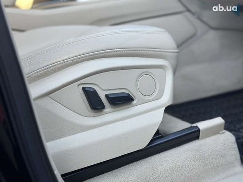 Audi Q7 2017 - фото 12