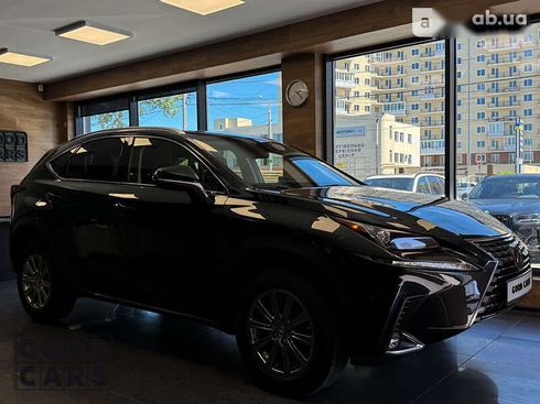 Lexus NX 2018 - фото 3