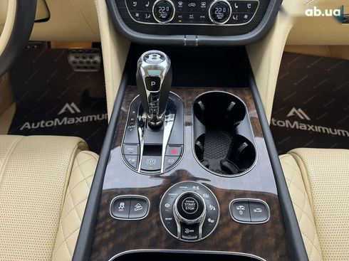 Bentley Bentayga 2018 - фото 19